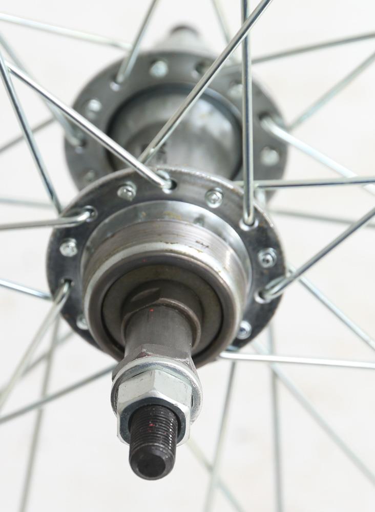 Bicycle front wheel online axle