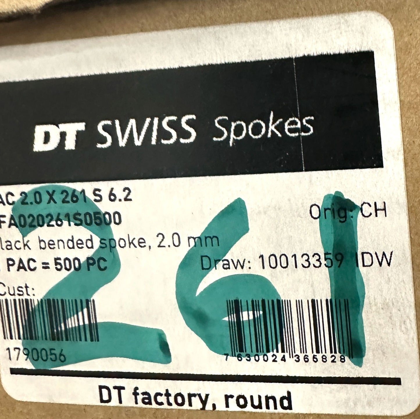 DT SWISS Champion Round Black Spokes Black J-bend 2.0 mm 261mm 100/Count