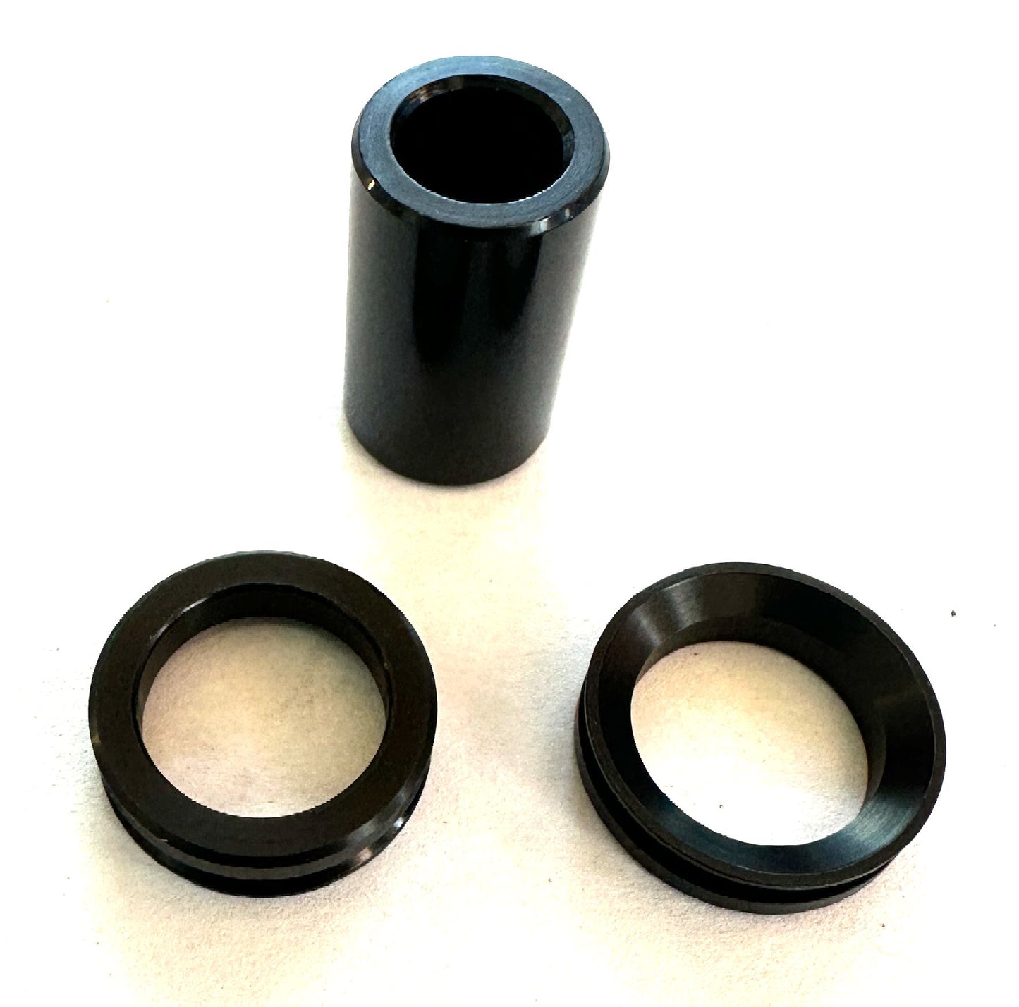 RockShox Rear Shock Mounting Hardware 3-Piece, 1/2", 8 x 21.8  11.4118.091.807