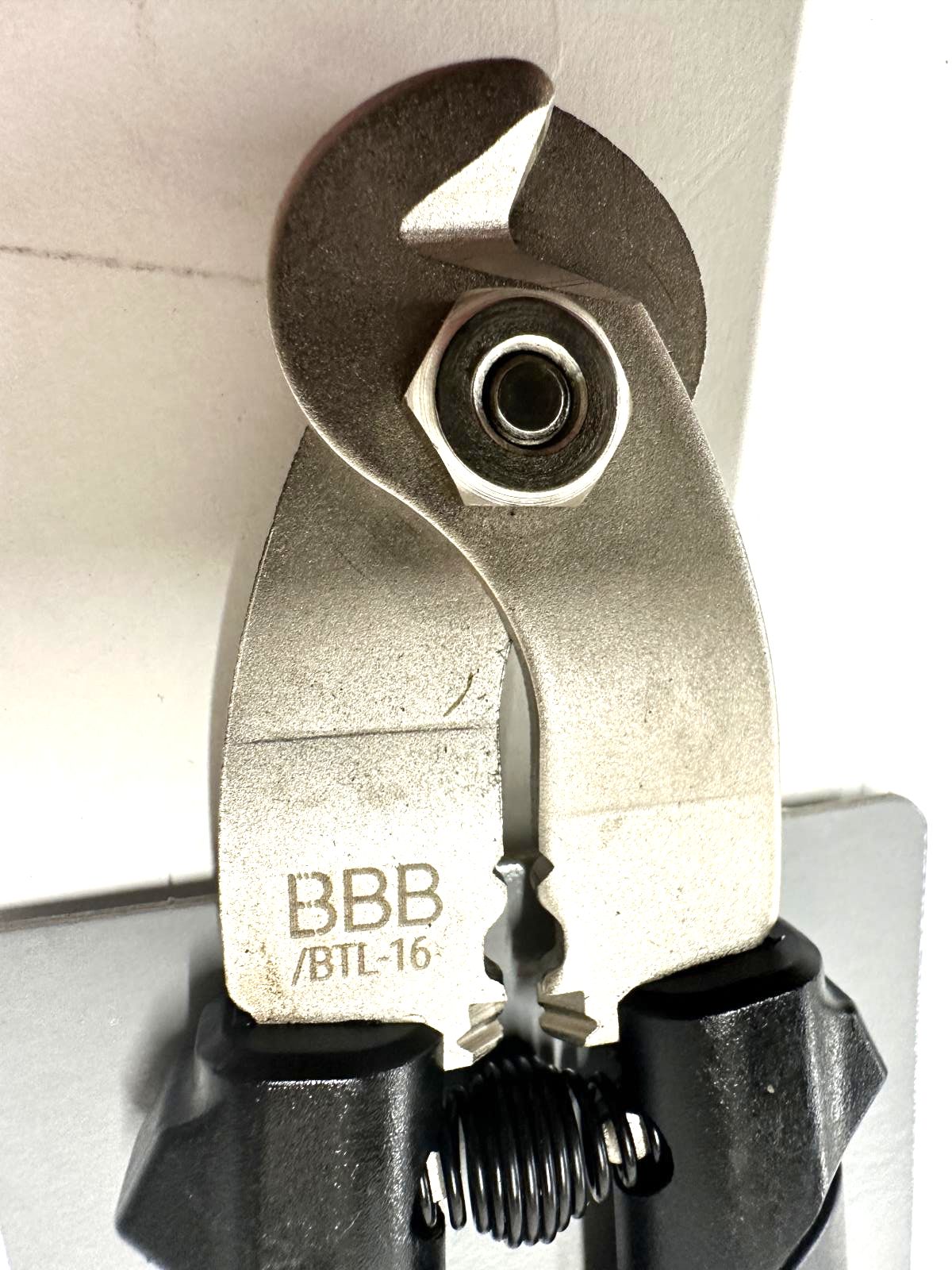 BBB CYCLING BTL-16 FastCut Shift Brake Cable & Housing Cutter Wire Snipper Snips