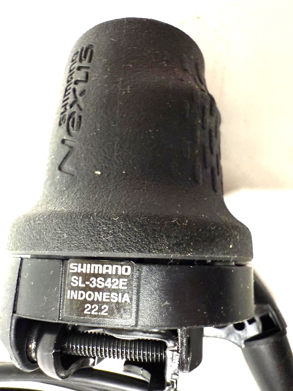 Shimano Nexus SL-3S42E internal 3 speed 3s Revo Shifter with SM-BC06 Bell Crank